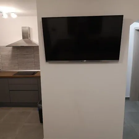 App Aleksa 6168 דירה