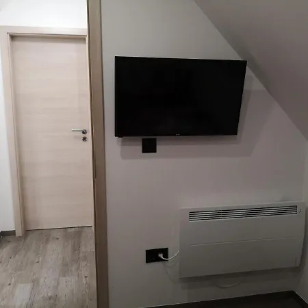 App Aleksa 6168 Appartamento