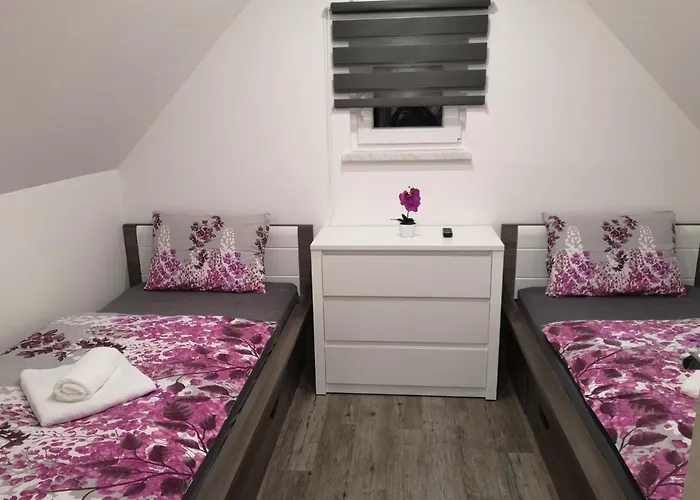 شقة App Aleksa 6168 *